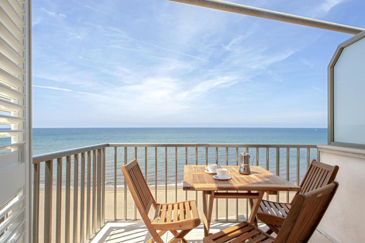 Residence Villa Lo Scoglietto San Vincenzo Luaran gambar