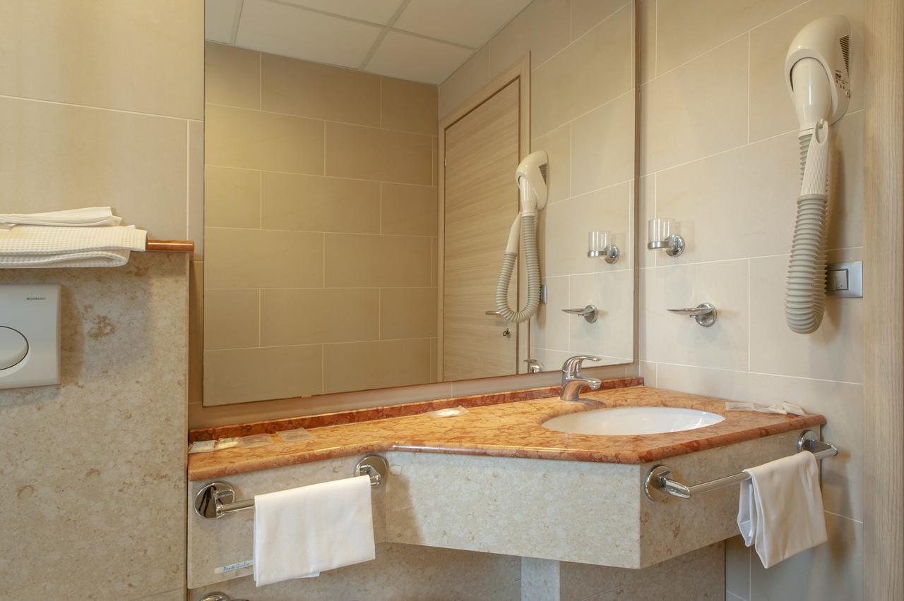 Residence Villa Lo Scoglietto San Vincenzo Bilik gambar